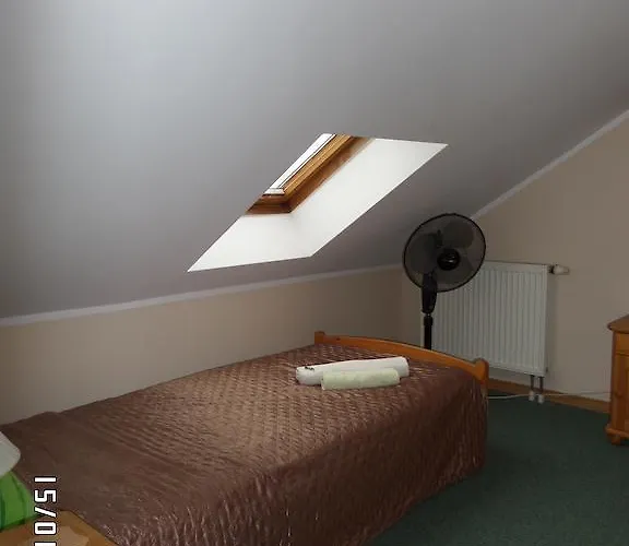 Quarto em Acomodações Particulares Karis *