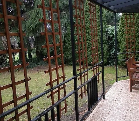 Quarto em Acomodações Particulares Karis *