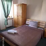 Kwatera prywatna Karis *