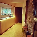 Karis Warszawa